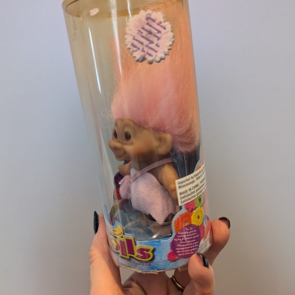 Trolls Doll with Pink Hair 2006 Unopened - Picture 3 of 6